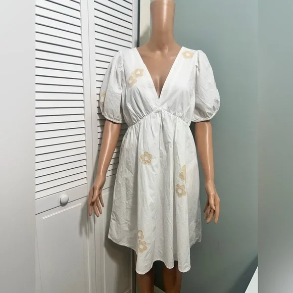 cool white mini dress Alana Mini Dress